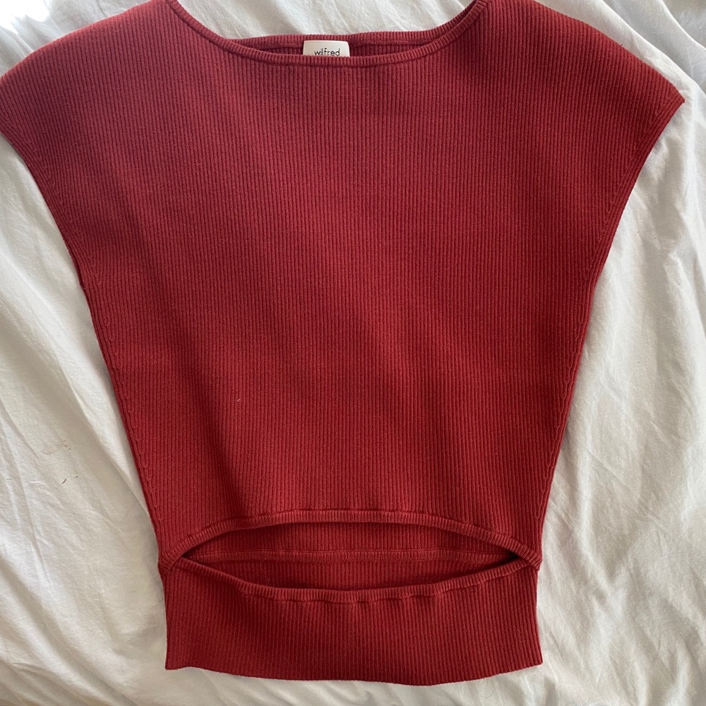 Aritzia Wilfred CUT-OUT KNIT TOP Size Small
